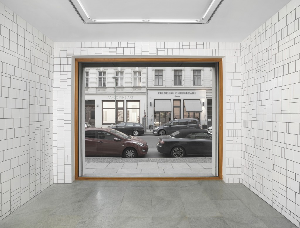 Room 02, image courtesy DITTRICH & SCHLECHTRIEM, Berlin. Photo by: Jens Ziehe, 2016.